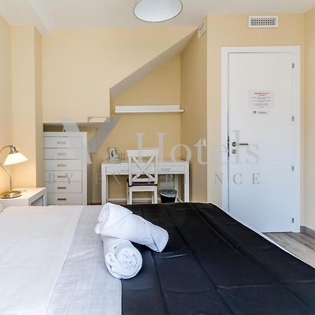 Ayz Villegas - Auto Check-In Property Madrid Exteriér fotografie
