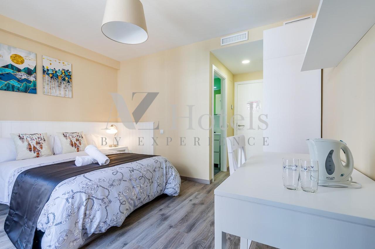 Ayz Villegas - Auto Check-In Property Madrid Exteriér fotografie